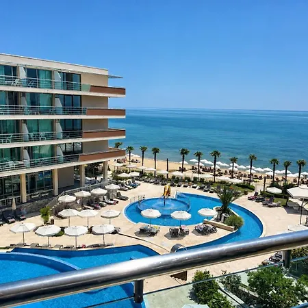 Sandy Bay فندق