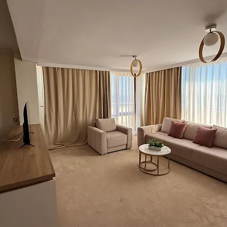 Sandy Bay Hotel